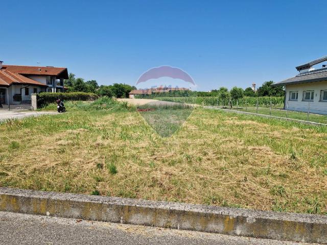 Terreno in vendita a Campoformido, Friuli-Venezia Giulia