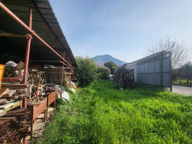 Terreno in vendita a Capua, Caserta
