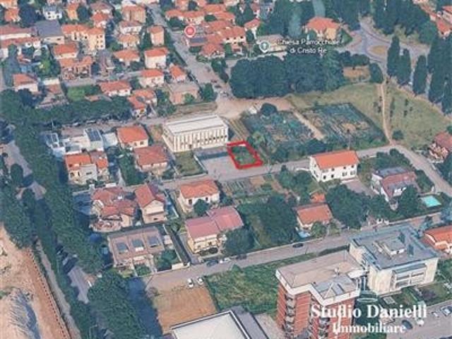 Terreno in vendita a Carate Brianza, Monza e della Brianza