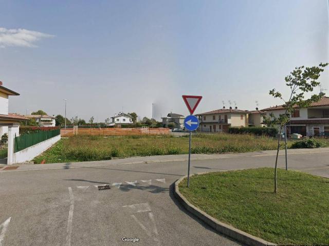 Terreno in vendita a Caravaggio, Lombardia