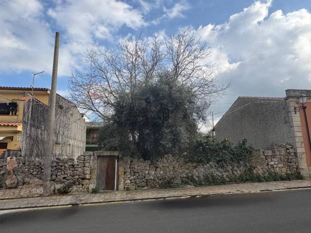 Terreno in vendita a Cassaro, Siracusa