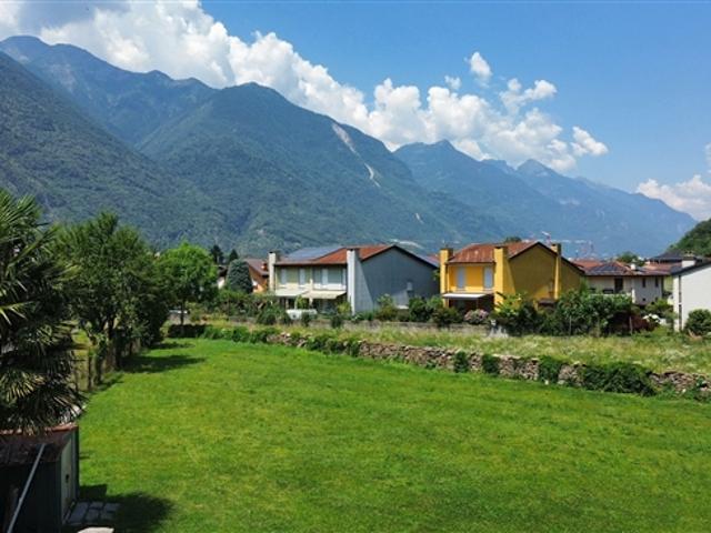 Grundstück kaufen in Arbedo-Castione, Tessin
