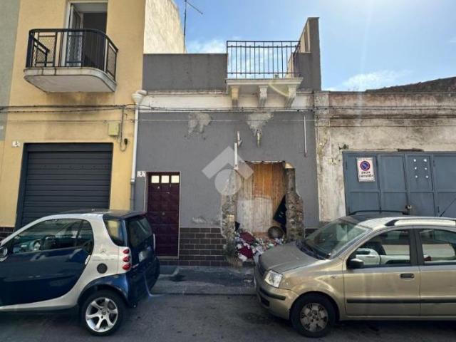 Terreno in vendita a Picanello-Ognina-Barriera-Canalicchio, Catania
