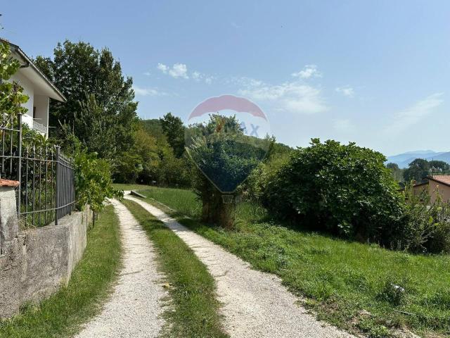 Terreno in vendita a Colli A Volturno, Molise