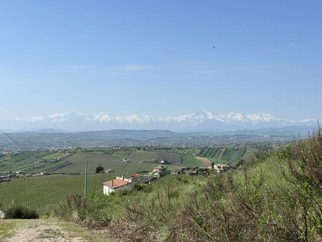 Terreno in vendita a Unione dei Comuni della Val Vibrata, Colonnella