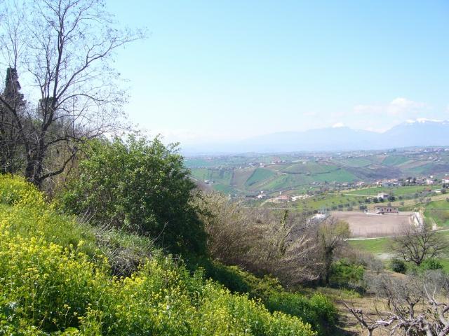 Terreno in vendita a Unione dei Comuni della Val Vibrata, Colonnella