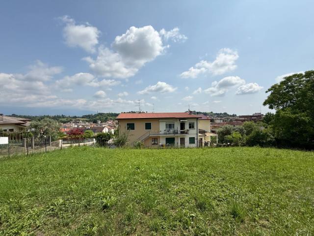 Terreno in vendita a Costa, Conegliano