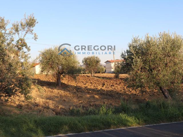 Terreno in vendita a San Giovanni II, Controguerra