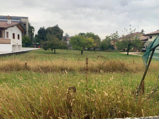 Terreno in vendita a Sclavons, Cordenons