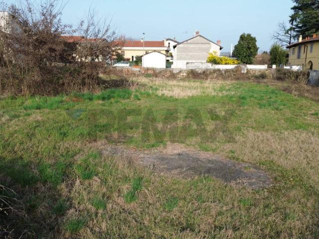 Terreno in vendita a Cornate D'adda, Lombardia
