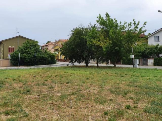Terreno in vendita a Rosciano, Marche