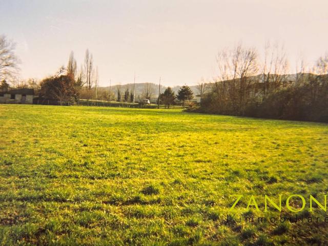 Terreno in vendita a Farra D'isonzo, Friuli-Venezia Giulia
