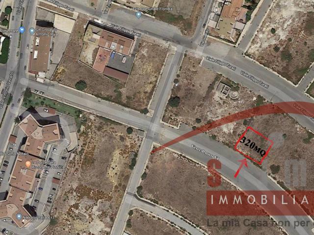 Terreno in vendita a Floridia, Sicilia