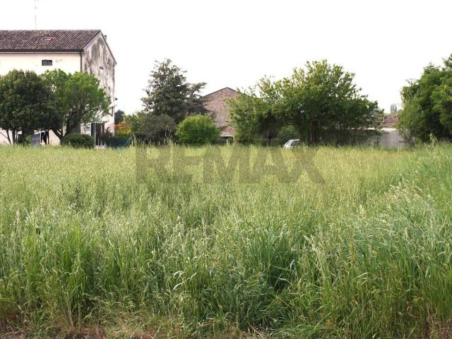 Terreno in vendita a Gazoldo degli Ippoliti, Mantova
