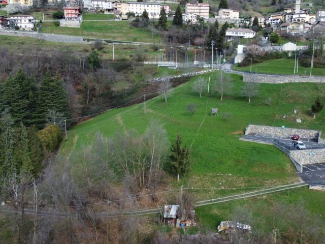 Terreno in vendita a Gazzaniga, Lombardia