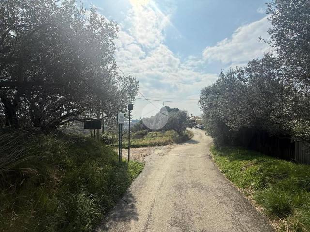 Terreno in vendita a Ponente, Serra Riccò