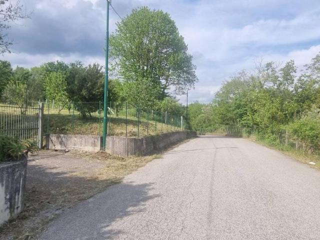 Terreno in vendita a Grottolella, Campania