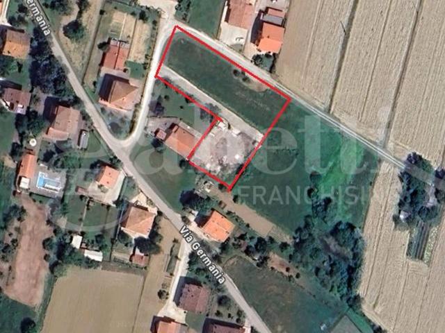 Terreno in vendita a Gubbio, Umbria