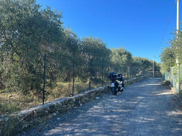 Terreno in vendita a Oliveto, Imperia