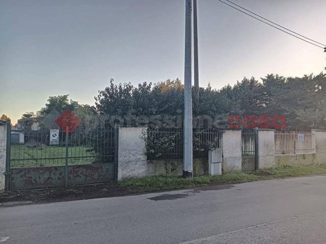 Terreno in vendita a Inveruno, Lombardia