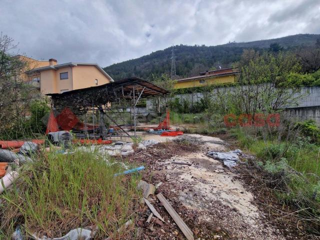 Terreno in vendita a Pettino, Tornimparte