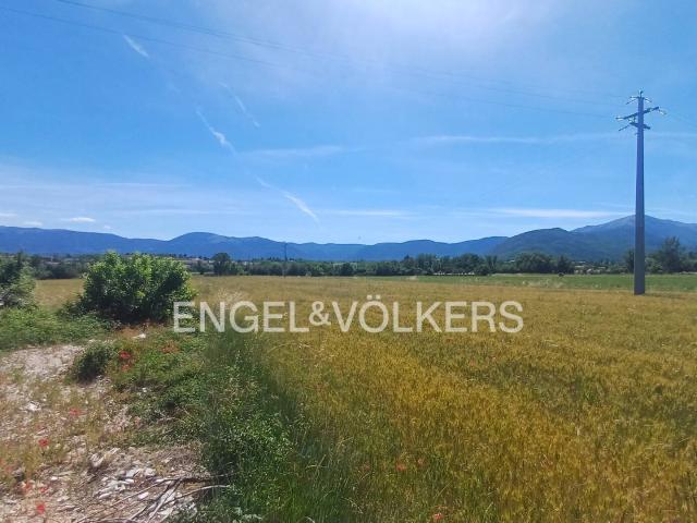 Terreno in vendita a Tornimparte, Abruzzo