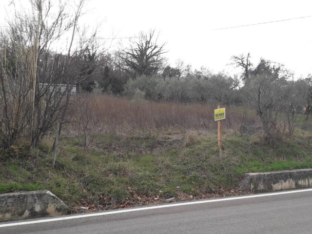 Terreno in vendita a Lettomanoppello, Abruzzo