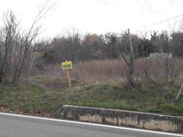 Terreno in vendita a Lettomanoppello, Abruzzo