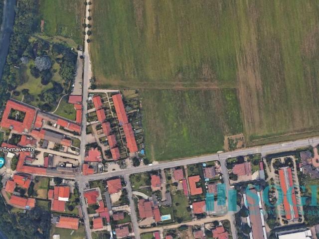 Terreno in vendita a Lonate Pozzolo, Lombardia
