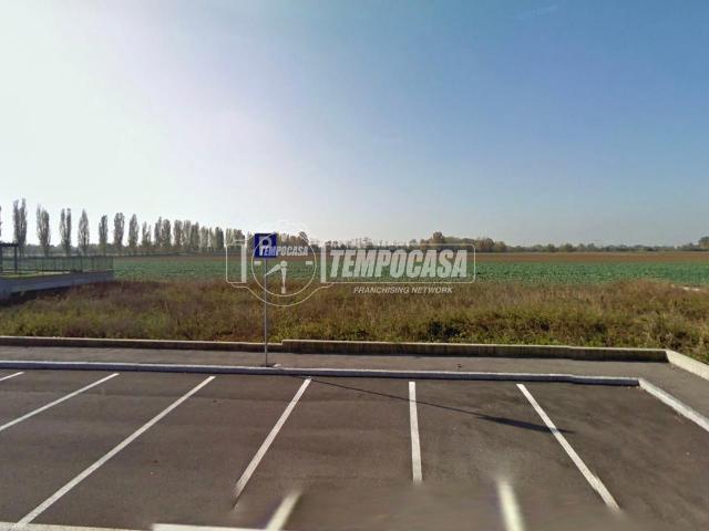 Terreno in vendita a Lurano, Lombardia
