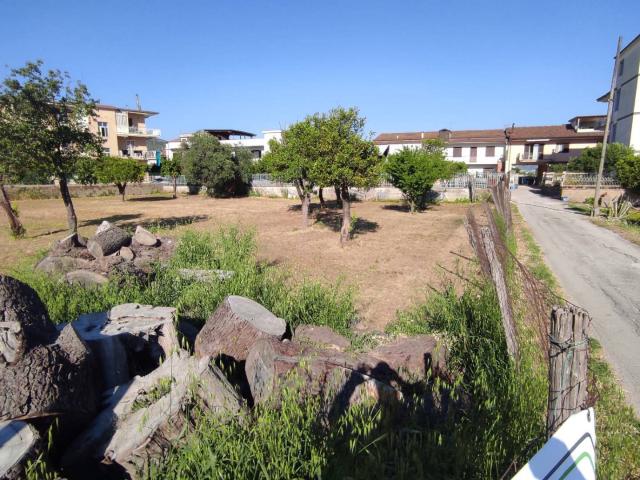 Terreno in vendita a Maddaloni, Campania