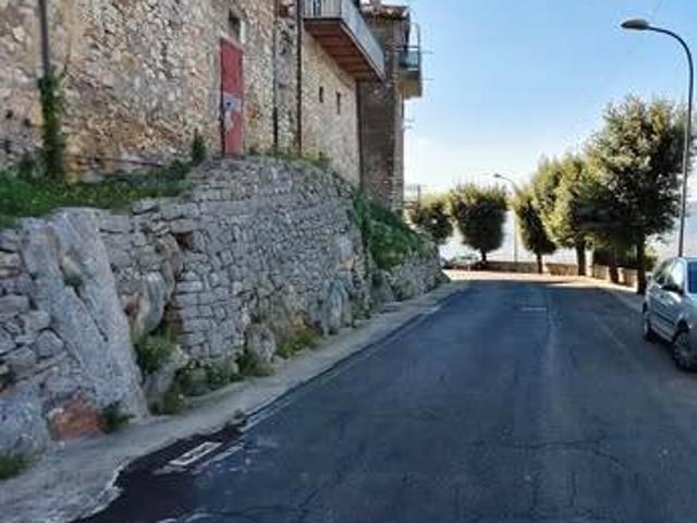 Terreno in vendita a Maenza, Latina