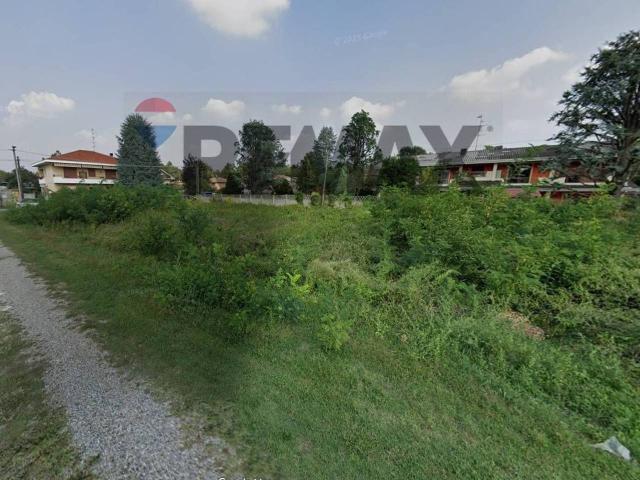 Terreno in vendita a Magnago, Lombardia