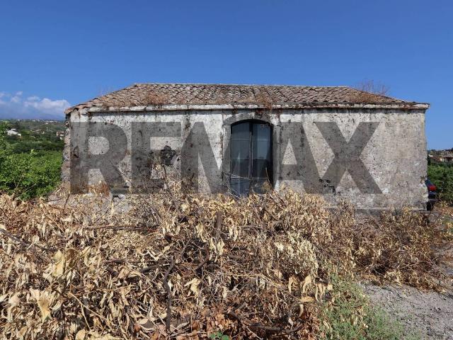 Terreno in vendita a Fondachello, Mascali