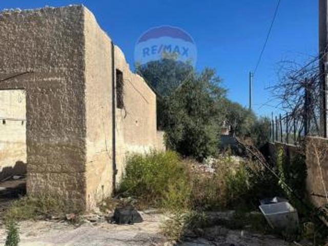Terreno in vendita a Melilli, Sicilia