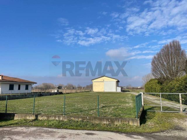 Terreno in vendita a Mezzanino, Lombardia