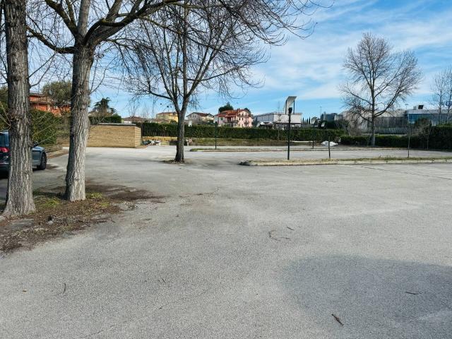 Terreno in vendita a Mirabella Eclano, Campania