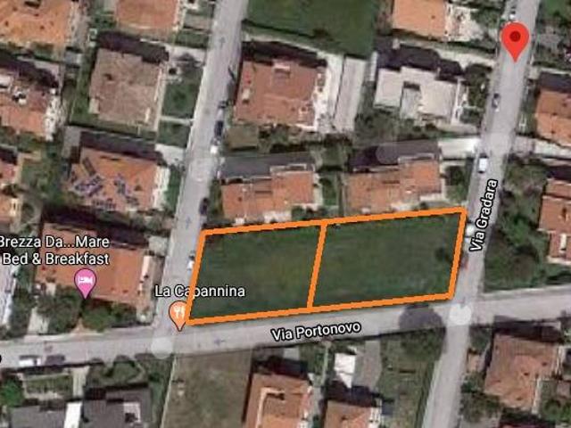 Terreno in vendita a Marcianella, Marche