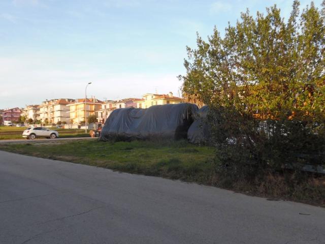 Terreno in vendita a Centobuchi, Monteprandone