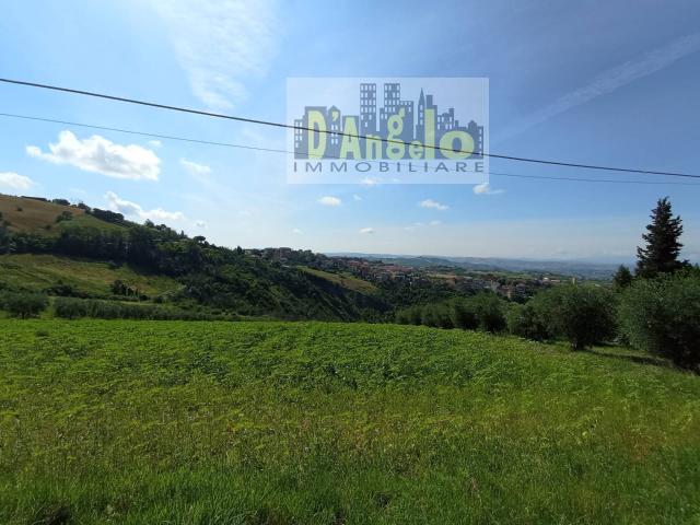 Terreno in vendita a San Barnaba, Marche
