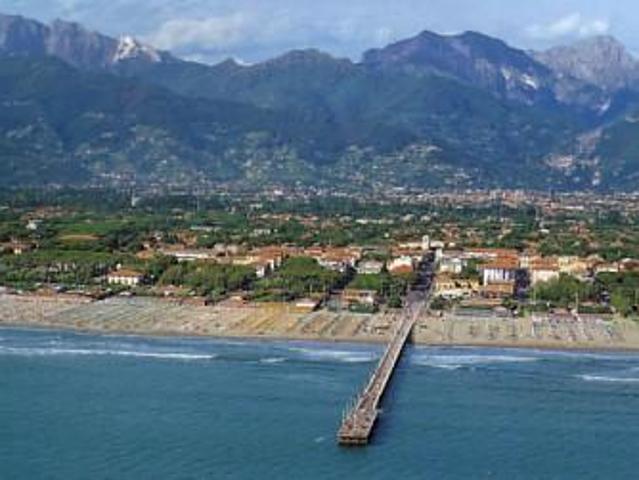 Terreno in vendita a Tonfano, Toscana