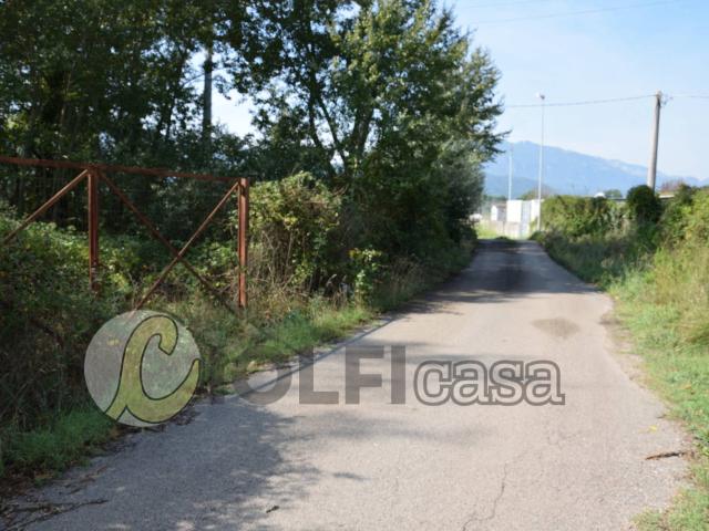 Terreno in vendita a Pignataro Interamna, Lazio