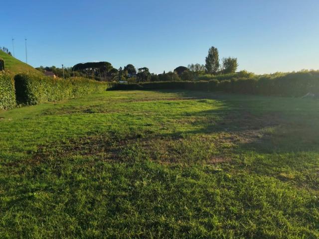 Terreno in vendita a Ponsacco, Toscana