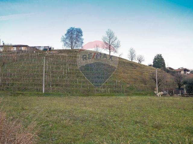 Terreno in vendita a Pontida, Lombardia