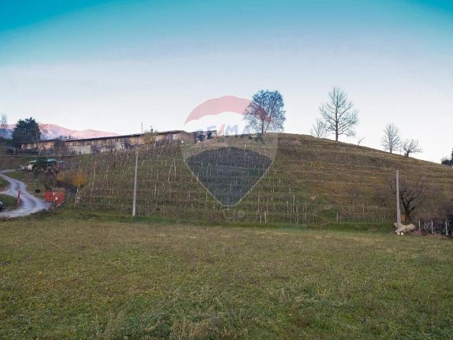 Terreno in vendita a Pontida, Lombardia