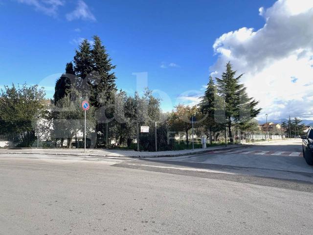 Terreno in vendita a Pozzilli, Isernia