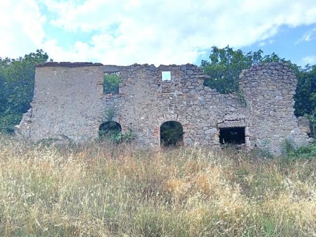 Terreno in vendita a Radicofani, Toscana