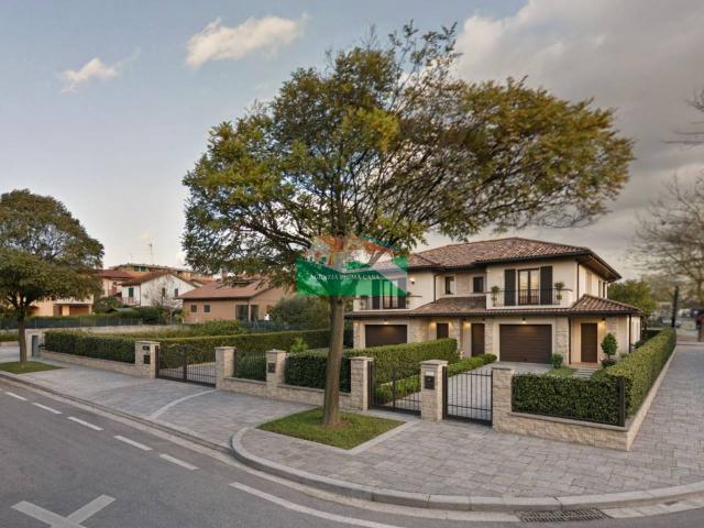 Terreno in vendita a San Biagio, Ravenna