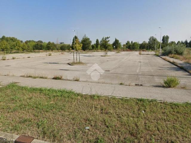 Terreno in vendita a Ravenna, Reggio Emilia