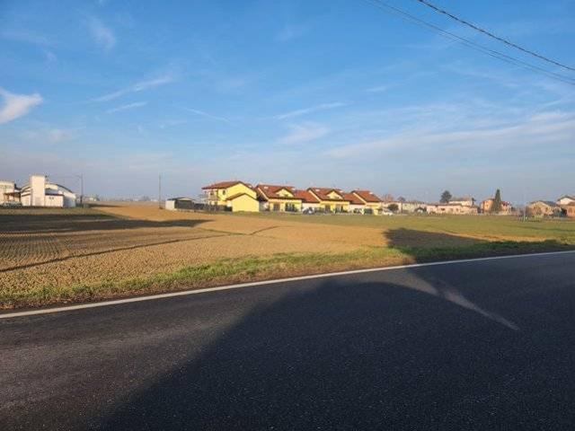 Terreno in vendita a Robecco Pavese, Lombardia